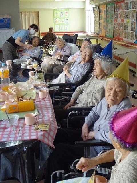 ５月　お誕生会♪