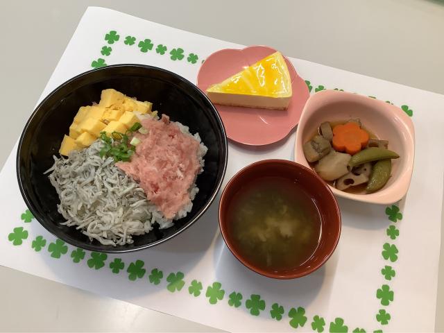 お楽しみ食